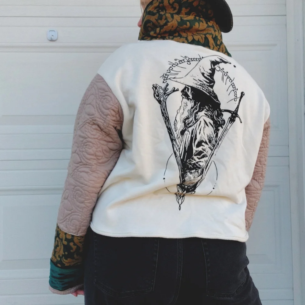 Lord Of The Rings Stylish V-Neck Sweater with Green Velvet Upcycled - Picture 7 of 8